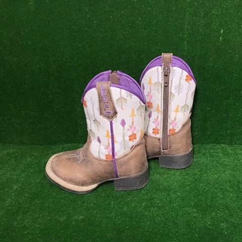 Twister Girls boots Size: 04