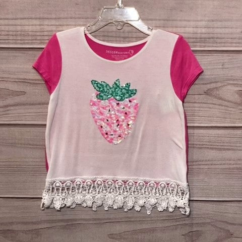 Design History Girls Shirt Size: 06