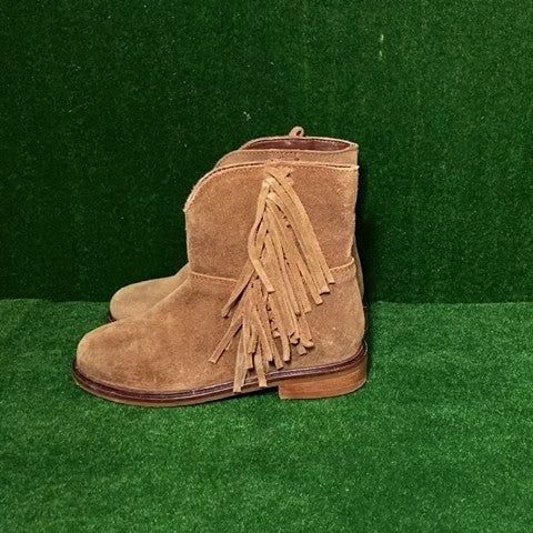 MNG boots Size: 10