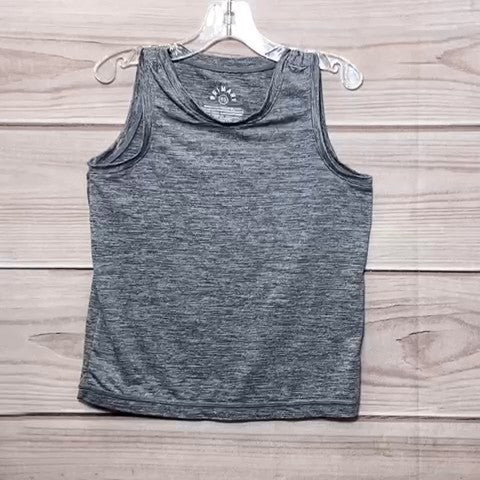 Primary Boys Shirt Size: 04