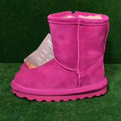 Bear Paw boots Size: 09