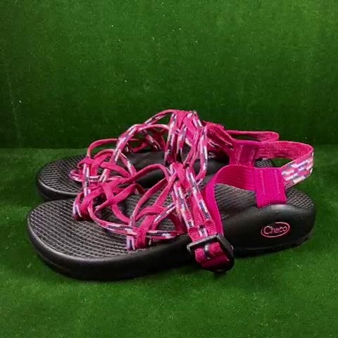 Chaco Sandals Size: 06