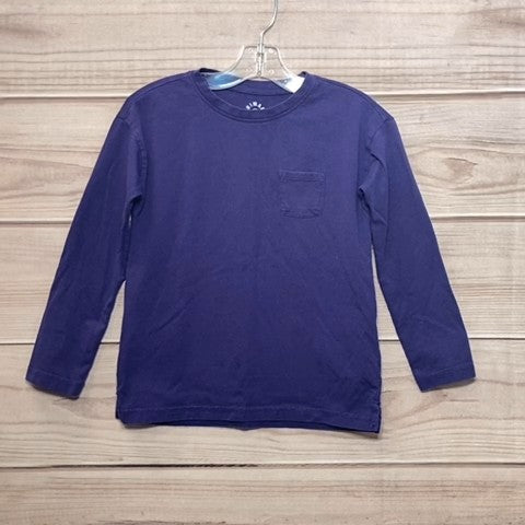 Primary Girls Shirt Size: 06