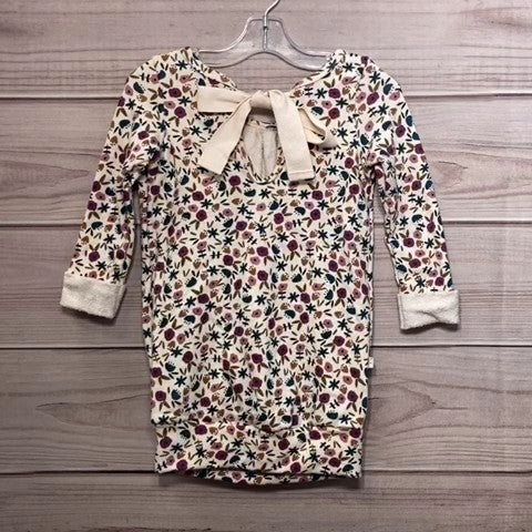 Childhoods Girls Dress Size: 04