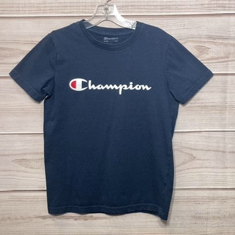 Champion Boys Shirt Size: 07