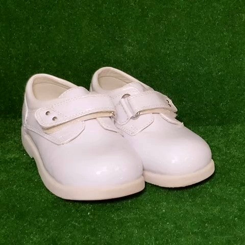 Fouger USA Toddler Shoes Size: 06