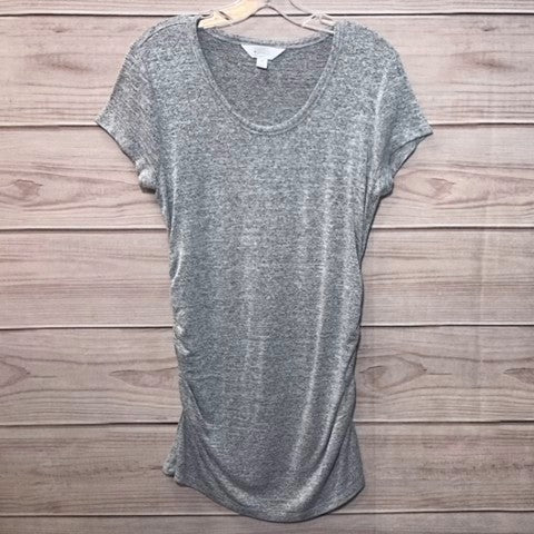 Market & Spruce Maternity Shirt Size: M
