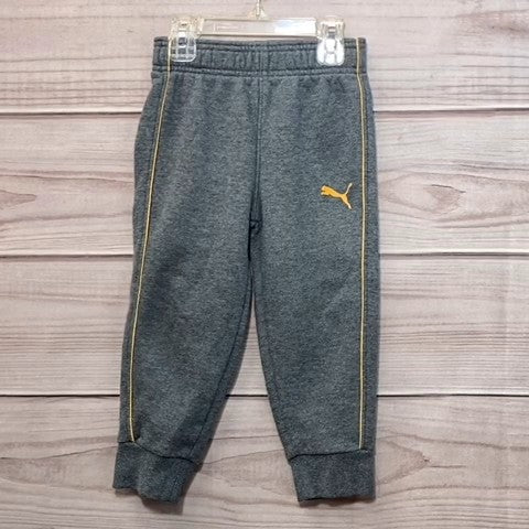 Puma Boys Joggers Size: 03