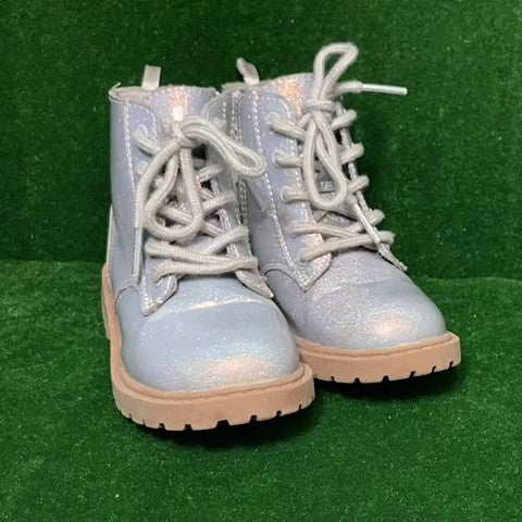 Old Navy Toddler boots Size: 08