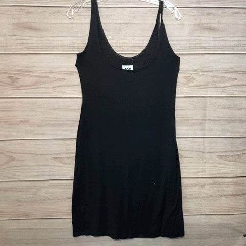 Nom Maternity Dress Size: L