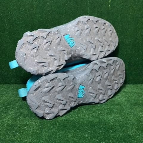REI hiking boots Size: 03