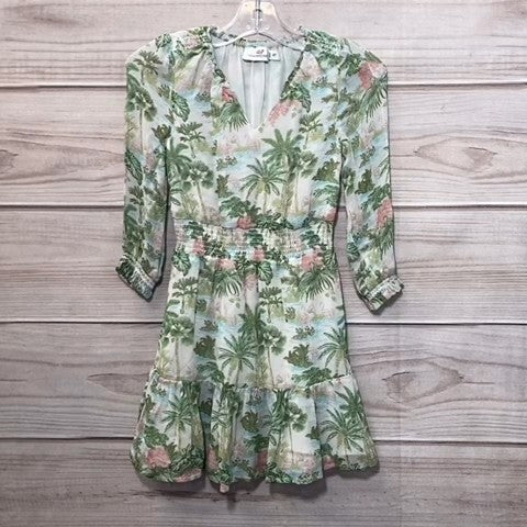 Vineyard Vines Girls Dress Size: 04
