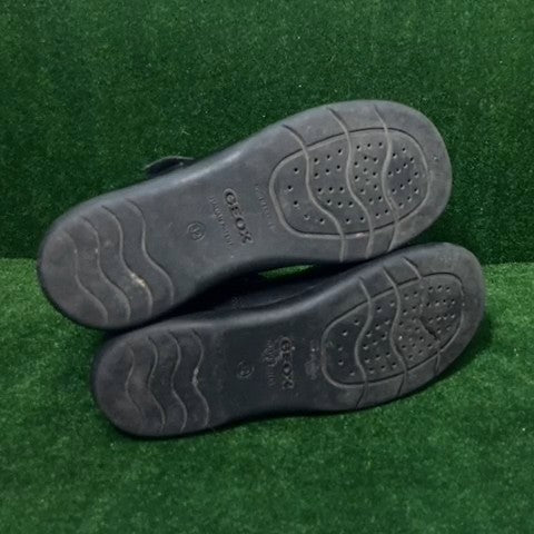 Geox Mary Jane Shoes Size: 01