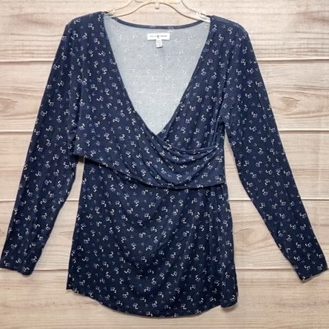 Envie de Fraise Maternity Shirt Size: L