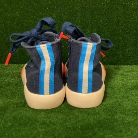 Mini Boden Toddler Sneakers Size: 08