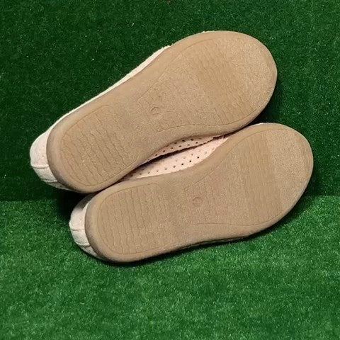 Old Navy Toddler Shoes Size: 07