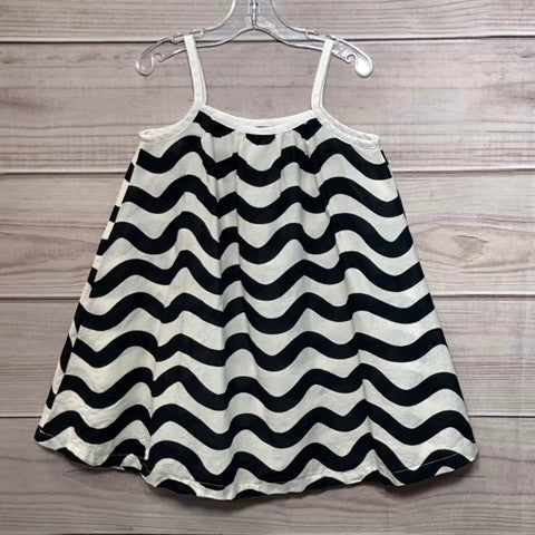Hanna Andersson Girls Dress Size: 05