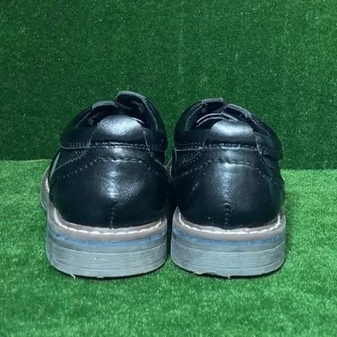 Steve Madden Boys Shoes Size: 11