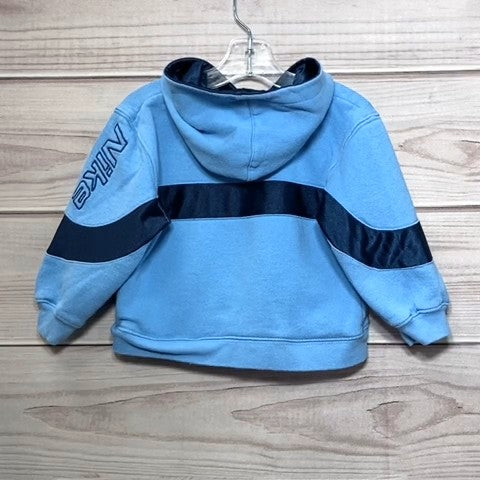 Nike Boys Pullover Size: 03