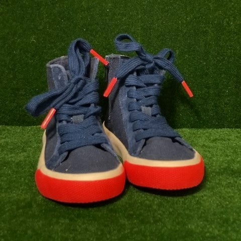 Mini Boden Toddler Sneakers Size: 08