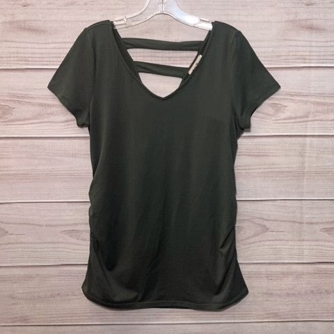 Full Moon Maternity Shirt Size: S