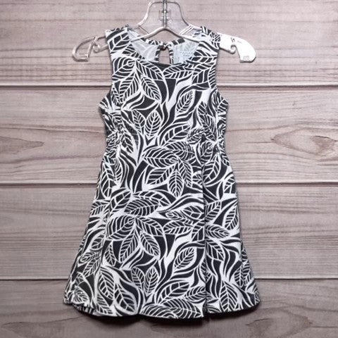 Tahari Girls Dress Size: 02