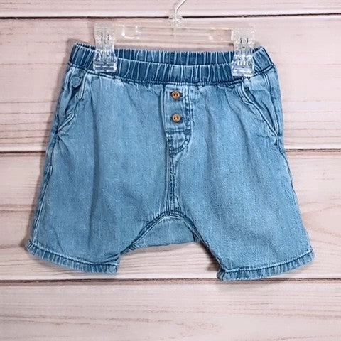 H&M Boys Shorts Size: 01-02