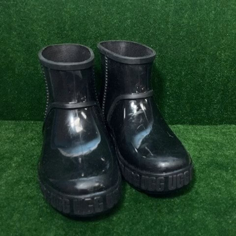 Ugg Rainboots Size: 13