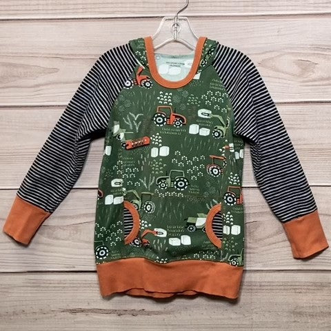 Brand Unknown Boys Pullover Size: 04
