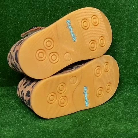 Elephantito Toddler Mary Jane Shoes Size: 06