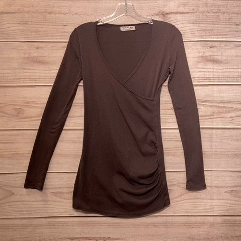 Michael Stars Maternity Shirt Size: M