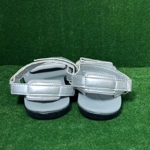 Olukai Sandals Size: 13