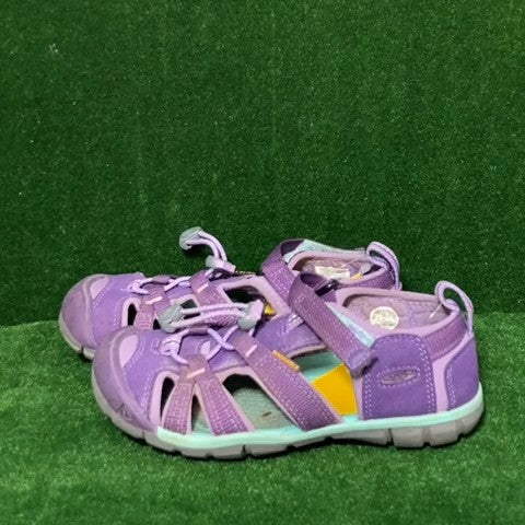Keens Sandals Size: 12