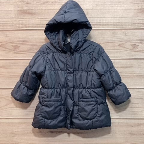 Uniqlo Girls Jacket Size: 02