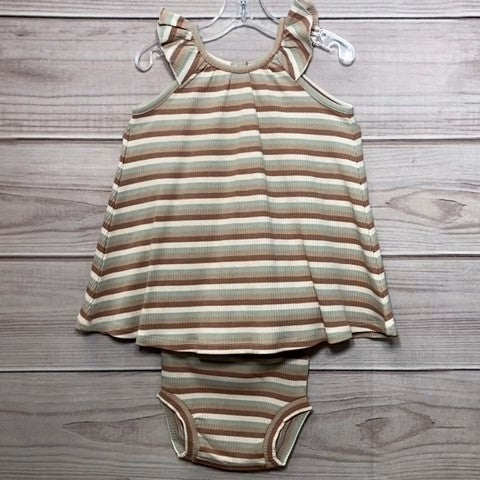 Quincy Mae Girls Set Size: 02
