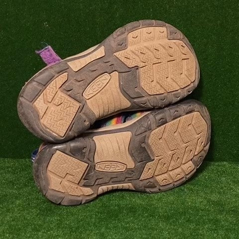 Keens Sandals Size: 13