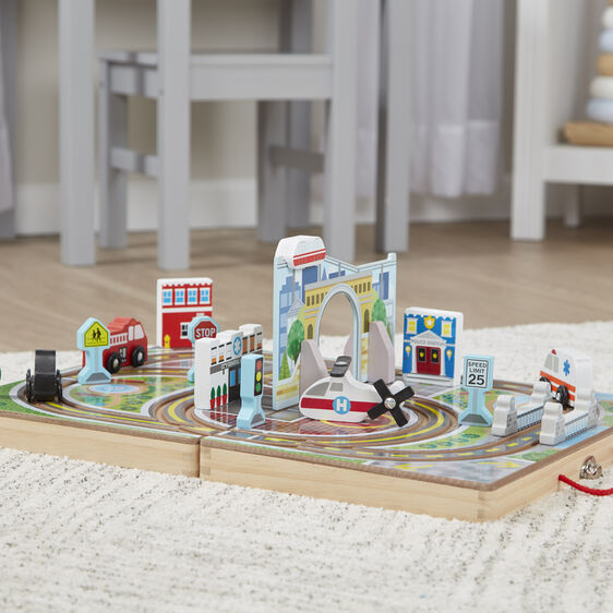 Melissa and Doug - Take Along Town